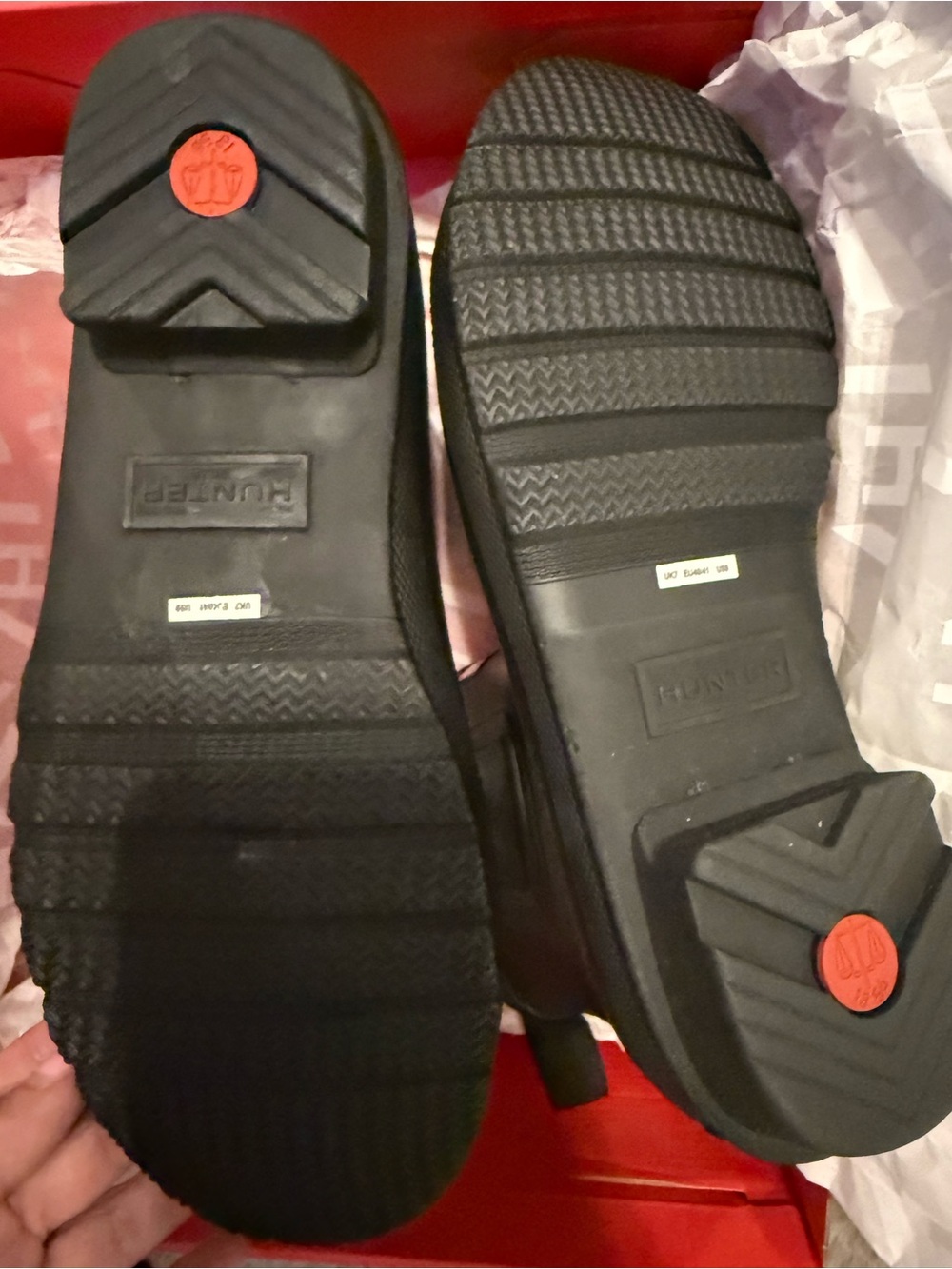 Hunter Matte Black Chelsea Rain Boots size 9 - Picture 2 of 4